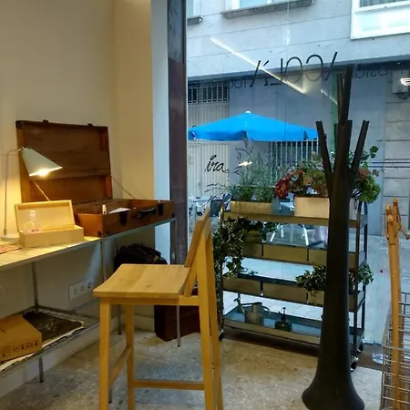 Hostel Acola *