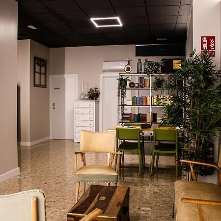 Hostel Acola *