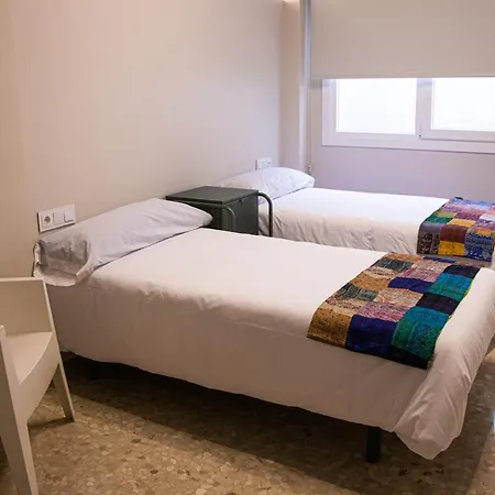 Hostel Acola *
