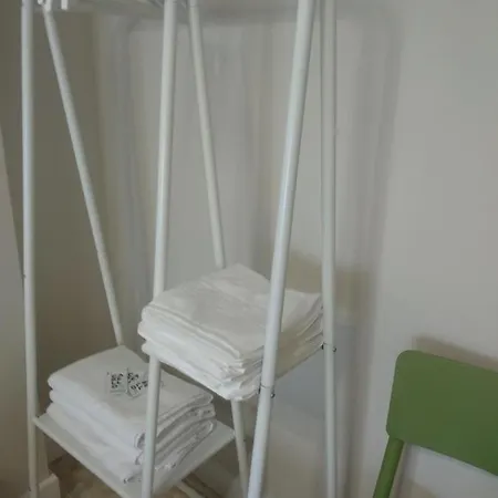 Hostel Acola