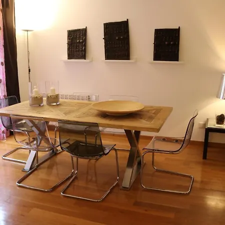 Impresionante Piso En El Centro De Con Terraza Y Parking Apartment