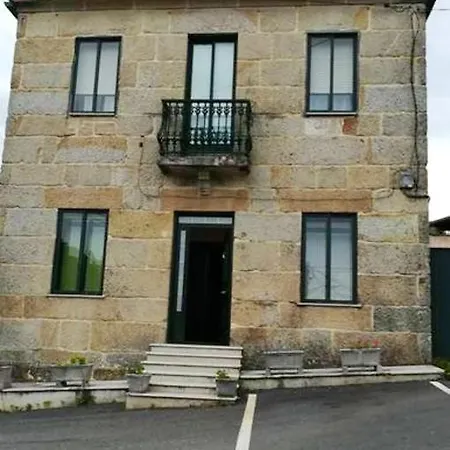 House With 3 Bedrooms In With Enclosed Garden 3 Km From The *