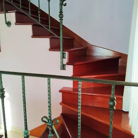 House With 3 Bedrooms In With Enclosed Garden 3 Km From The Holiday home Pontevedra