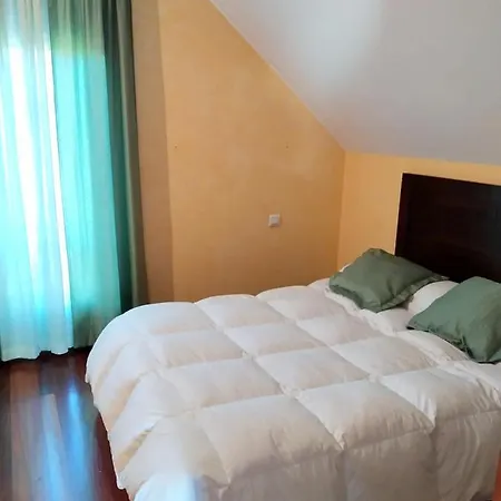 House With 3 Bedrooms In With Enclosed Garden 3 Km From The * Pontevedra