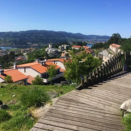 Chalet Boa Vista Chalet: City Views, Pool & Garden Retreat Pontevedra