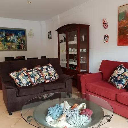Major And Holiday home *