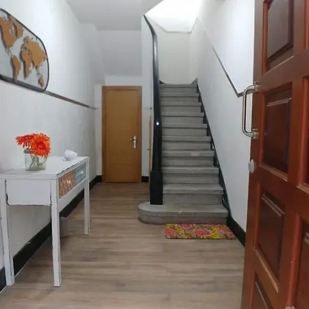 Piso Muy Luminoso En Zona Vieja Pontevedra