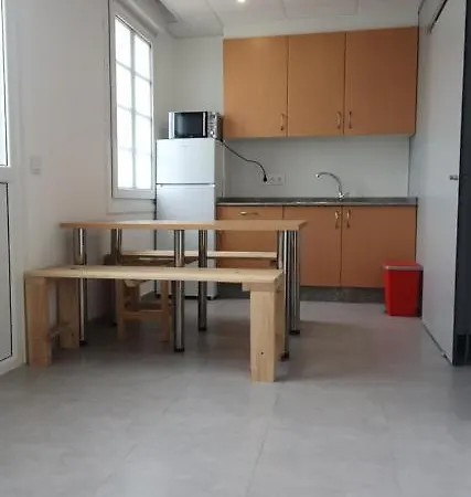 Albergue O Marco *