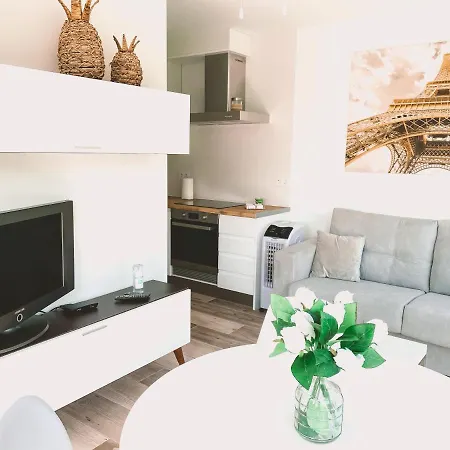 3m Areas Apartment Pontevedra