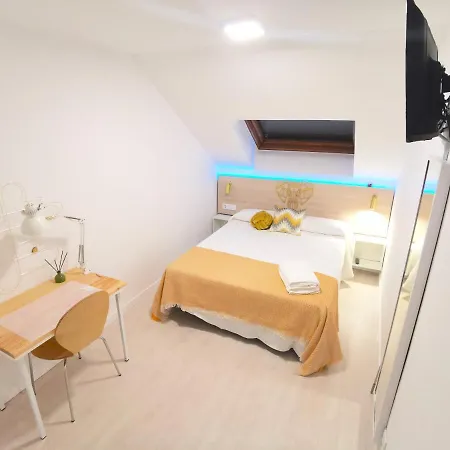 Acogedor Atico Lounge Apartment Pontevedra