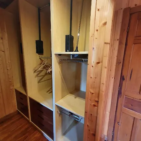 Casa De Madera Con Piscina Privada Holiday home