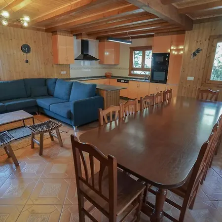Holiday home Casa De Madera Con Piscina Privada *