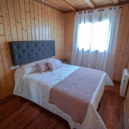 Casa De Madera Con Piscina Privada Holiday home