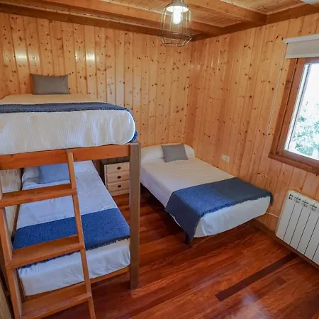Holiday home Casa De Madera Con Piscina Privada Pontevedra