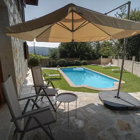 Casa De Madera Con Piscina Privada Holiday home