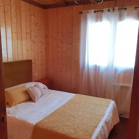 Holiday home Casa De Madera Con Piscina Privada Pontevedra