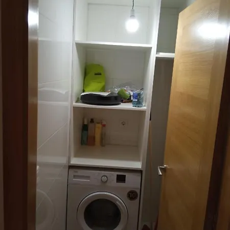 El Pisito De Lourizan Apartment