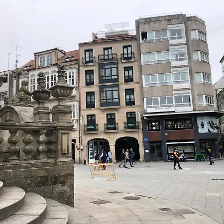- Peregrina Family Pontevedra