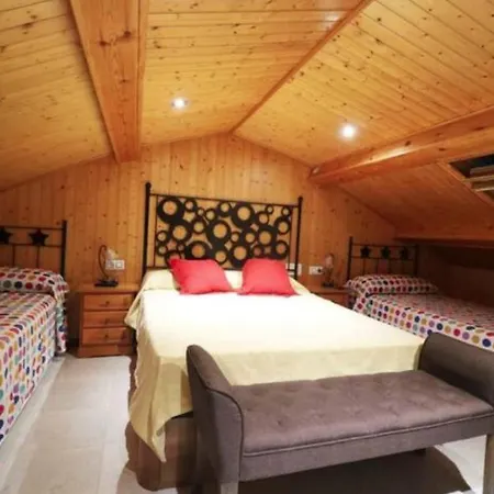 Casa Con Piscina Entorno Rural Holiday home *