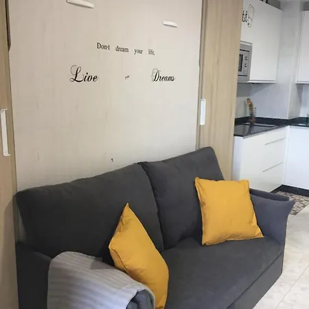 Estudio Cool Montalvo'S Beach Apartment *