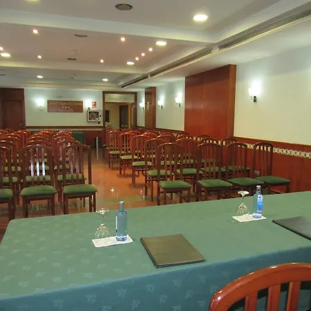 Virgen Del Camino Hotel 3*