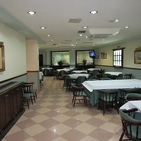 Virgen Del Camino Hotel