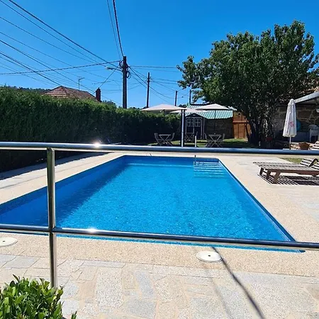 Casa Veiga 1 Apartment *