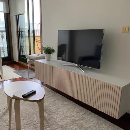 Atico Vista Alegre Apartment *