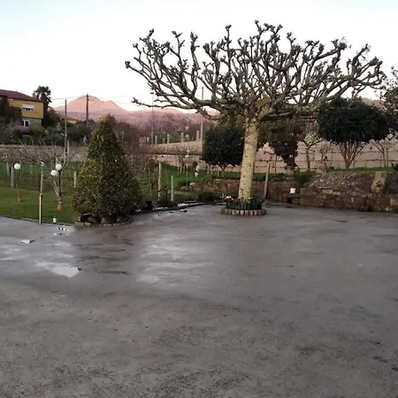 Agradable Casa Con Piscina En Gondomar Holiday home *