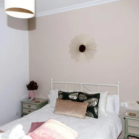 Agradable Casa Con Piscina En Gondomar *