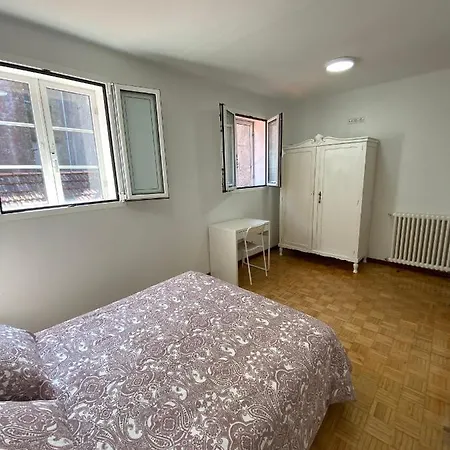 Real 35, 2 Apartment