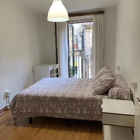 Rua Real 40, 1 Apartment *