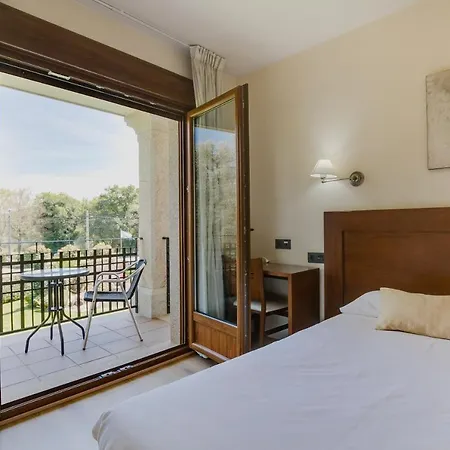 Hotel Rural Campaniola 2*