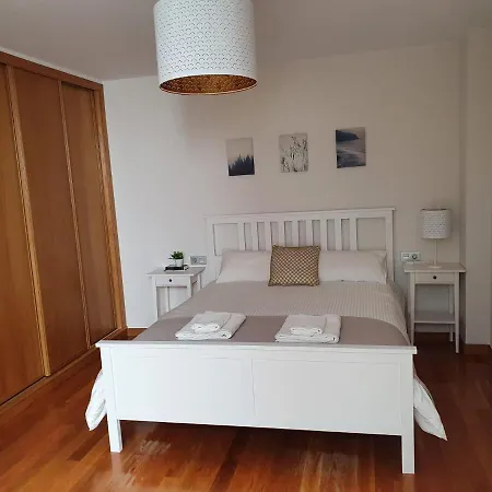 Coco Pardal, Apartment