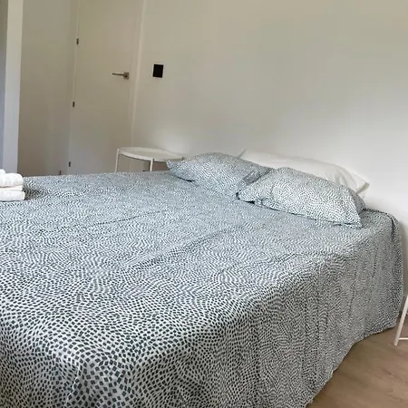 Vivienda En Bora, *