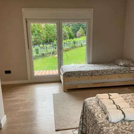 Vivienda En Bora, Pontevedra