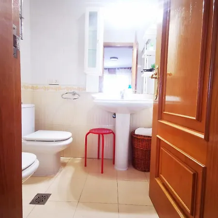 Piso De Vacaciones En Zona Portuaria * Pontevedra