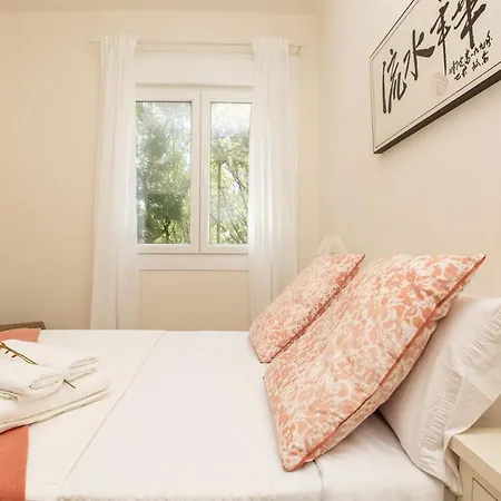 S, Con Corazon Apartment