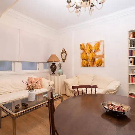 S, Con Corazon Apartment *