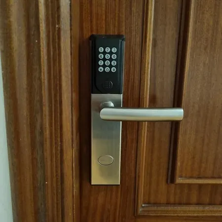 Madrid Hotel *