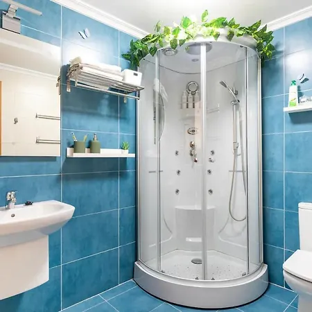 Apartment Soleado Y Silencioso - Garaje- A 17 Min Andando Del Centro De
