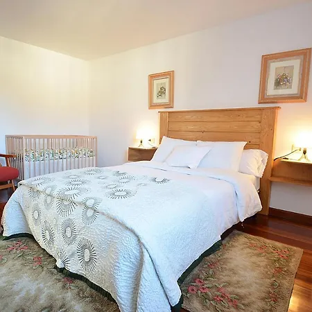 Casa Con Jardin En Vilanova De Arousa Holiday home *