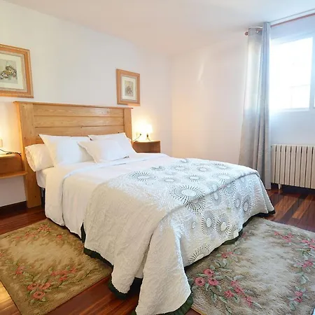 Casa Con Jardin En Vilanova De Arousa