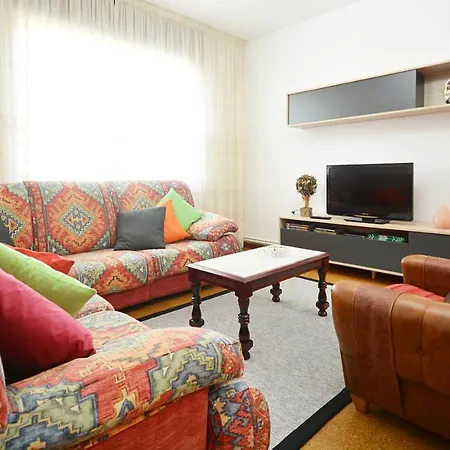 Casa Con Jardin En Vilanova De Arousa Holiday home *
