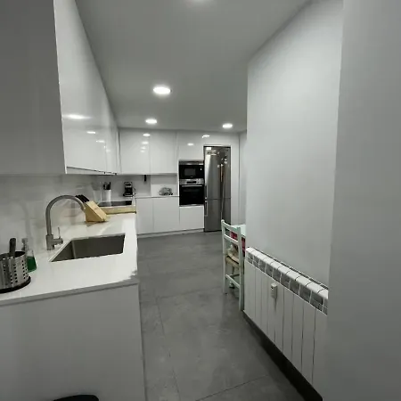 Amplio Y Moderno Piso De 4 Y Terraza Apartment