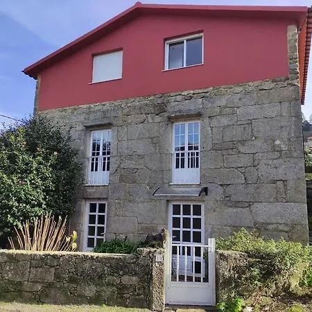 La Platanera: Stonehouse In Oceanside Village * Pontevedra