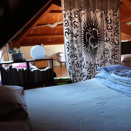 -morc-beds & Rooms- Homestay *