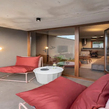 Insua House Holiday home *
