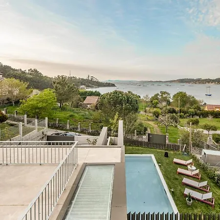 Holiday home Insua House