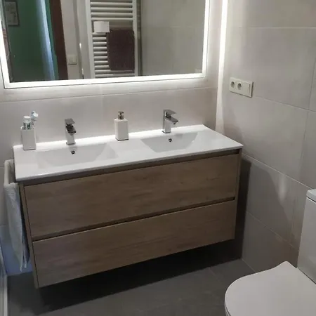 Piso Completo A 5 Minutos De